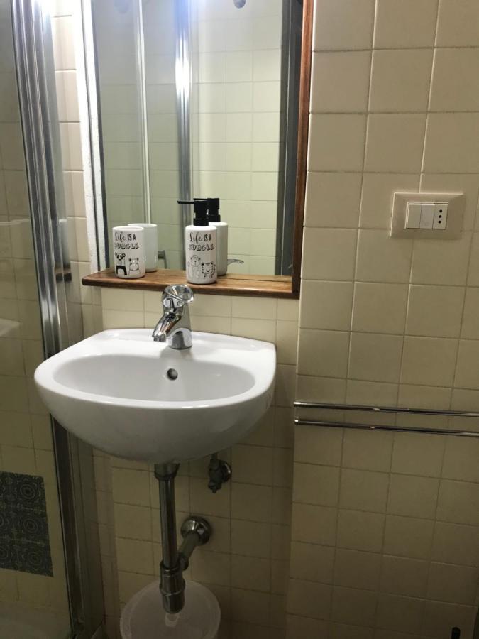 Moline Studio Appartment Bolonya Dış mekan fotoğraf